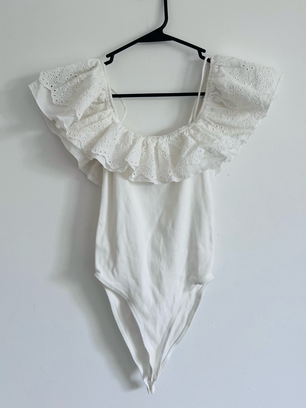 Zara White Eyelet Ruffle Bodysuit Cottagecore Coquette M